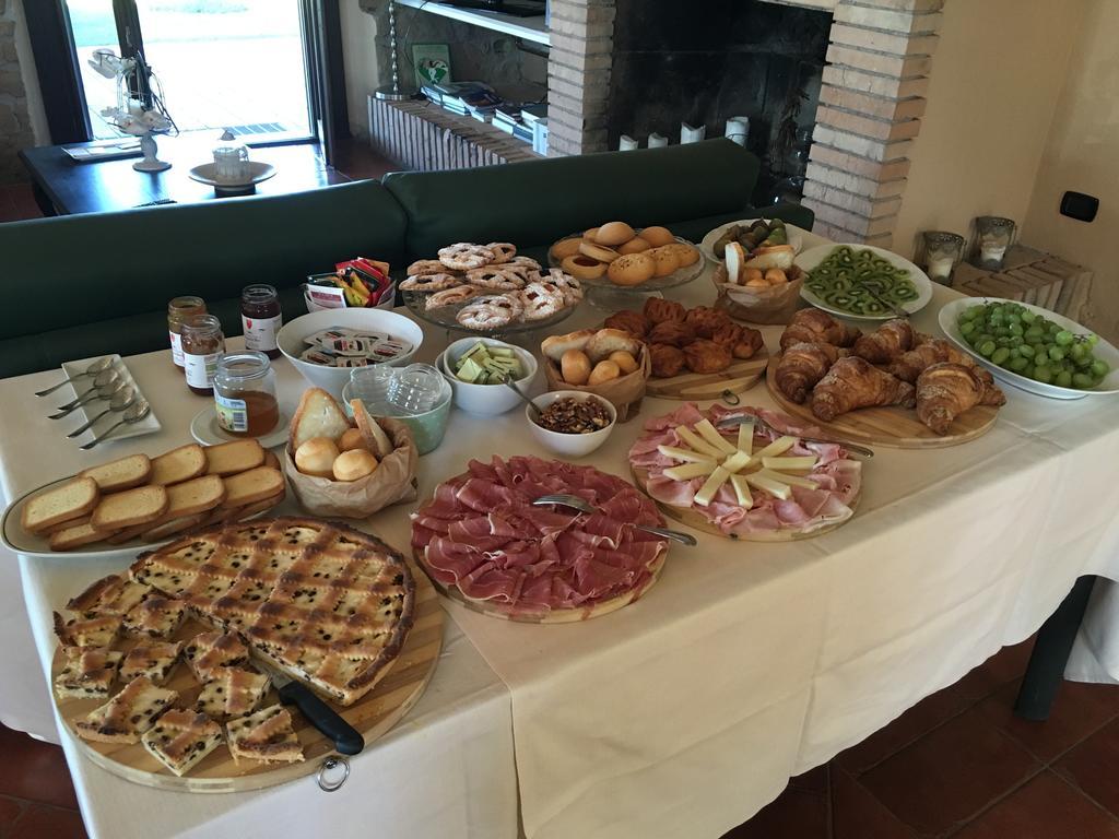 Il Casale Degli Ulivi - Agriturismo - Tenimenti Leone Lanuvio المظهر الخارجي الصورة
